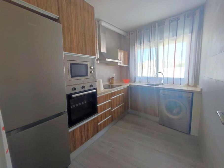 Acogedor Piso Recien Reformado Junto A La Playa Apartamento *